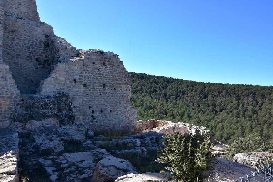 File:Castell de Vilademàger, la Llacuna, Anoia.jpg