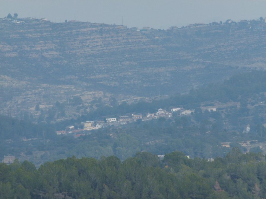 File:Cases del carrer Mirador del Tibidabo - el Pont de Vilomara i Rocafort - P1110176.jpg
