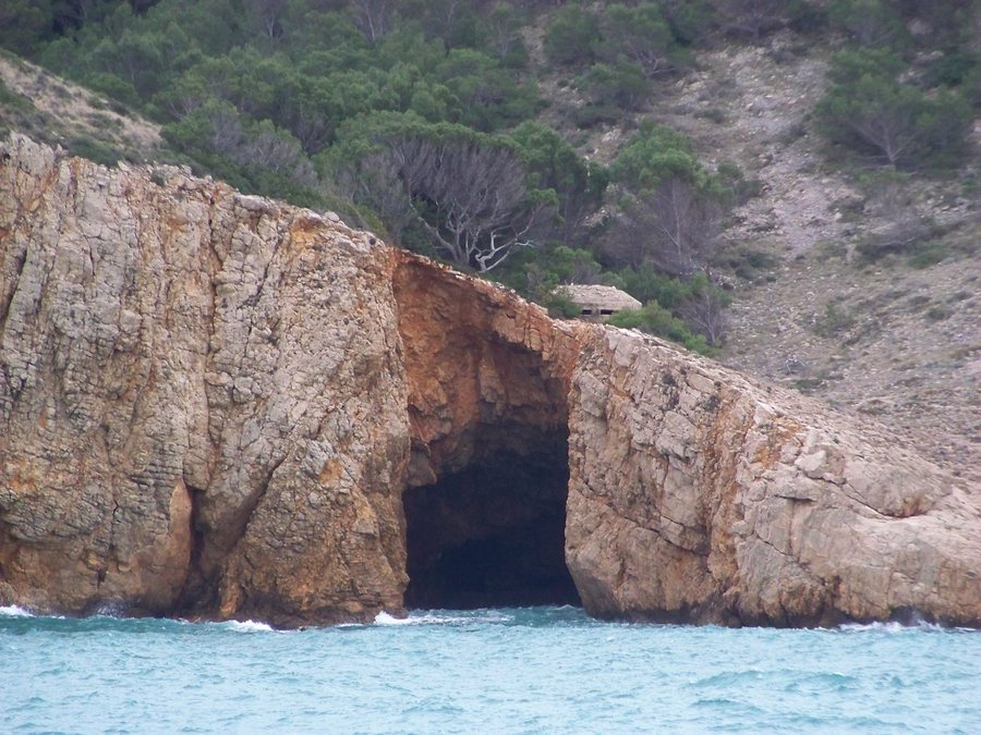 File:Torroella de Montgrí, Province of Girona, Spain - panoramio.jpg