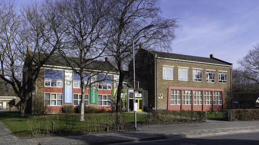 File:Wehe-den Hoorn - Het Hogeland College (1).jpg