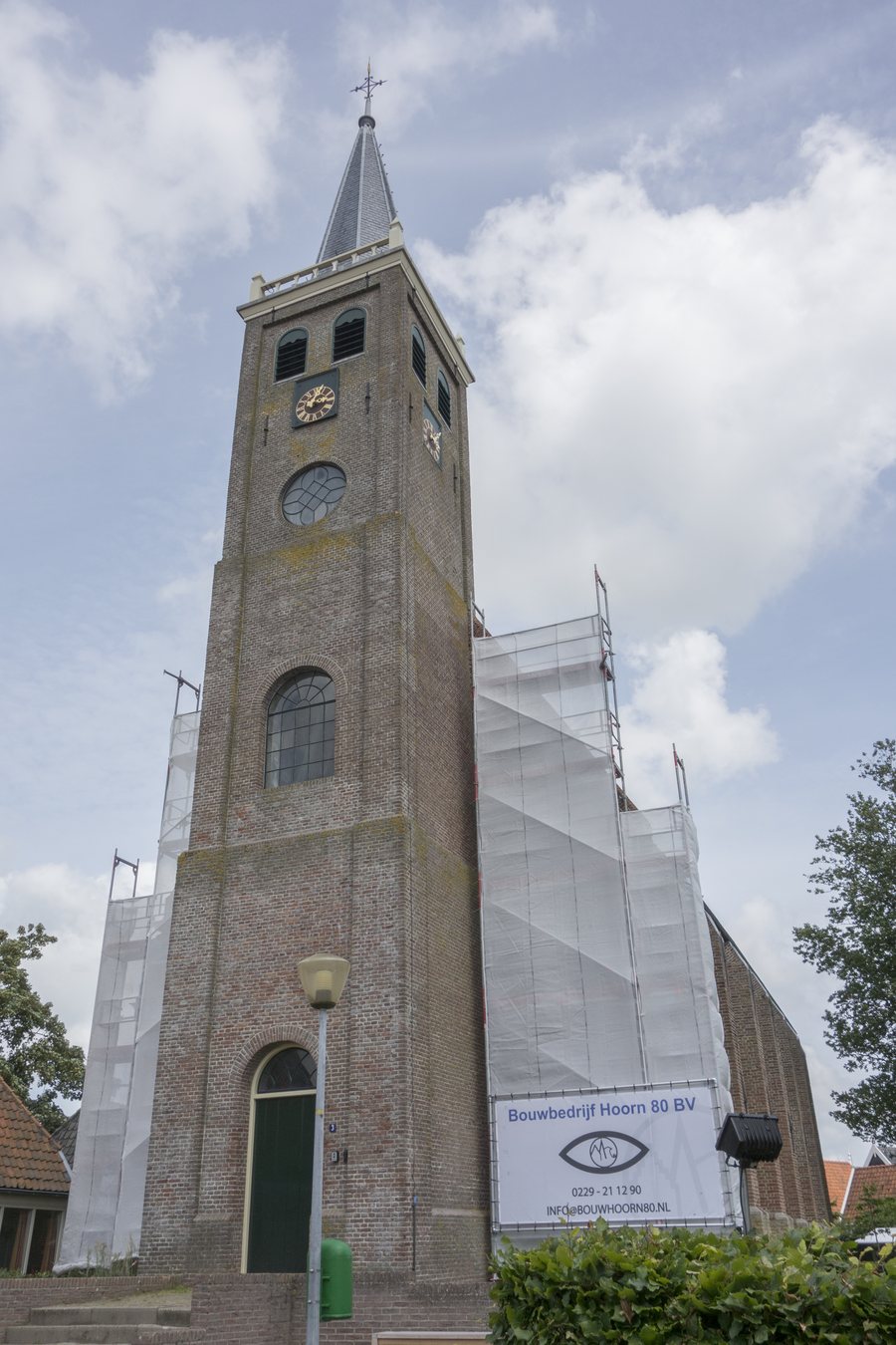 File:Laurenskerk, Kolhorn.jpg