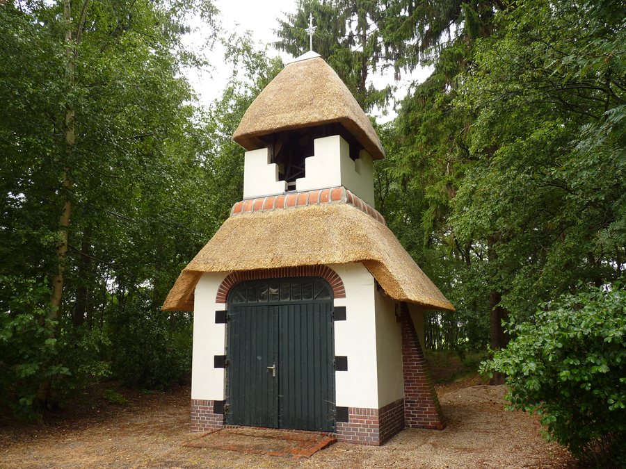 File:De Wilp Klokhuis 2010.JPG