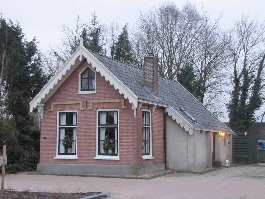 File:Brugwachtershuis Nieuw-Amsterdam.jpg