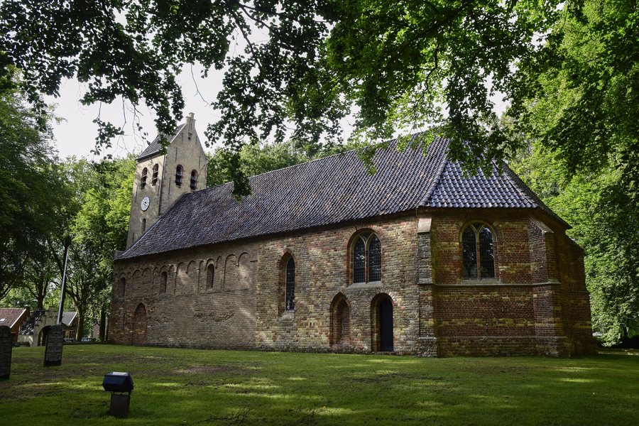 File:OLDEBERKOOP ST. BONIFATIUSKERK 03.jpg