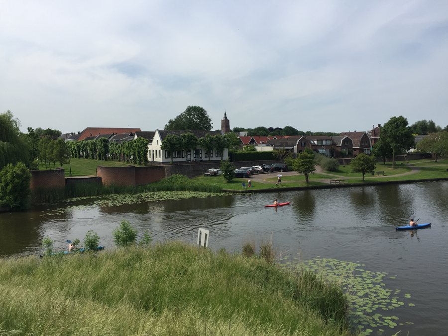 File:View on Asperen (Netherlands 2017) (34575400740).jpg