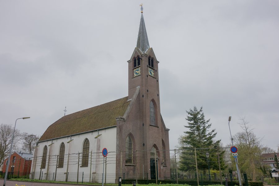 File:Nederlands Hervormde Kerk, Zuid-Scharwoude 02.jpg