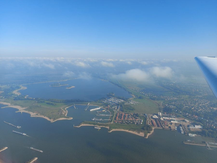 File:De Bijland, Tolkamer 111218.jpg