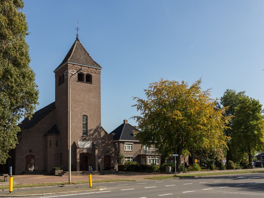 File:Daarle, de Hervormde kerk GM-0163WN001 foto7 2014-10-04 13.45.jpg