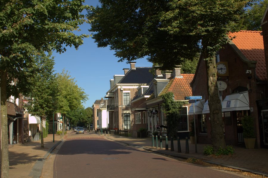 File:Beetsterzwaag Friesland.jpg