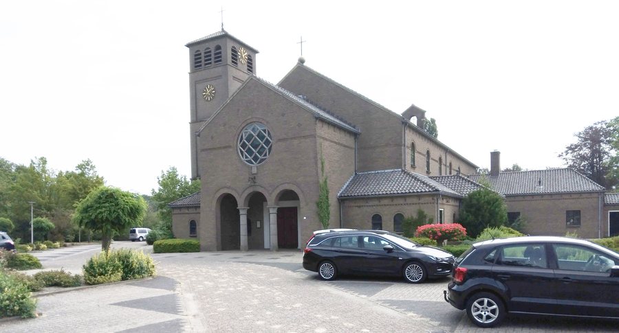 File:23 Onze Lieve Vrouwe van Altijddurende Bijstand te Bentelo.jpg