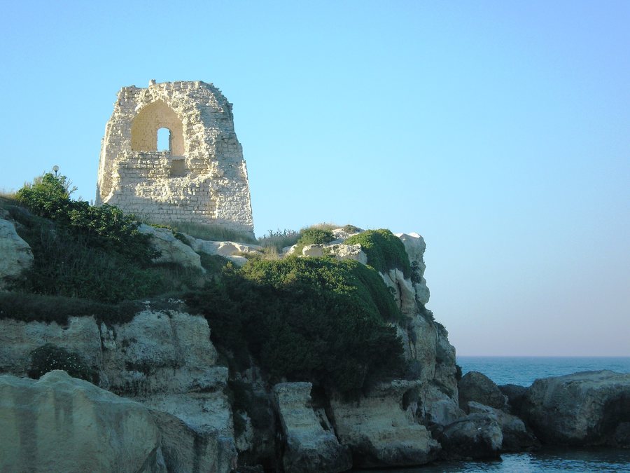 File:Torre dell'Orso (LE).JPG