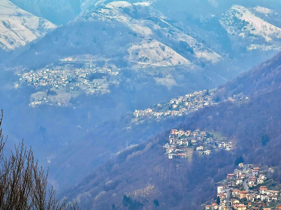 File:View on Cavargna, San Nazzaro Val Cavargna and San Giovanni, fromMalè (Cusino).jpg