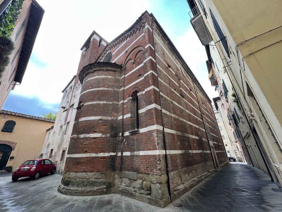 File:Église Sant Anastasio - Lucques (IT52) - 2022-09-01 - 1.jpg