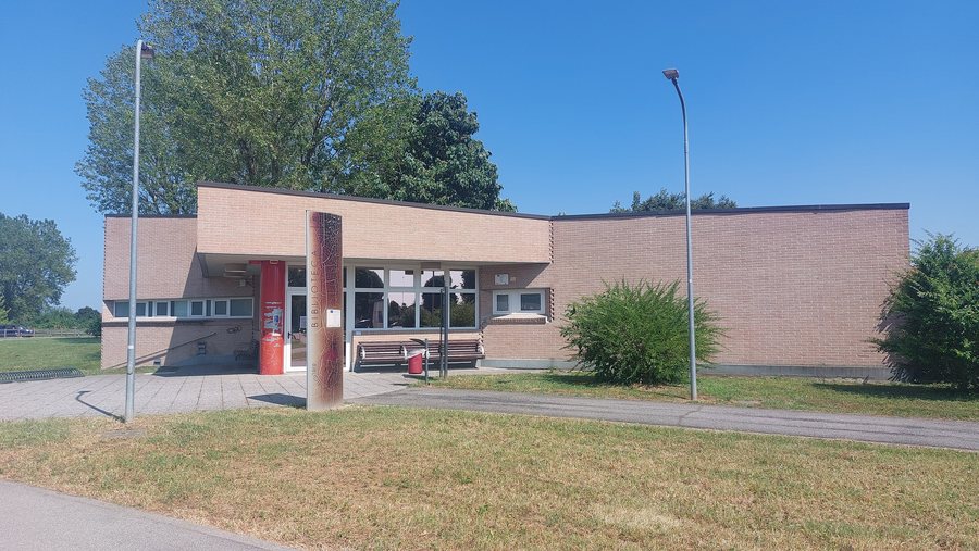 File:Dresano - Biblioteca Comunale di Dresano - 2025-09-12 19-10-34 001.jpg