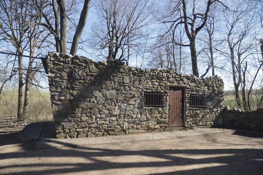 File:Overview of building of Štěměchy castle in Štěměchy, Třebíč District.jpg