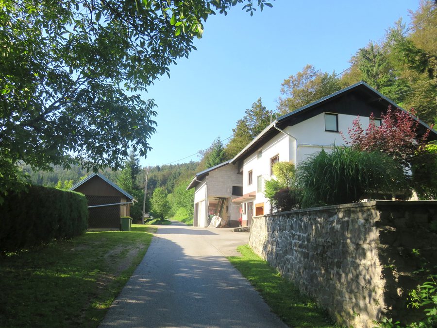 File:Sveti Štefan Cerknica Slovenia 1.jpg