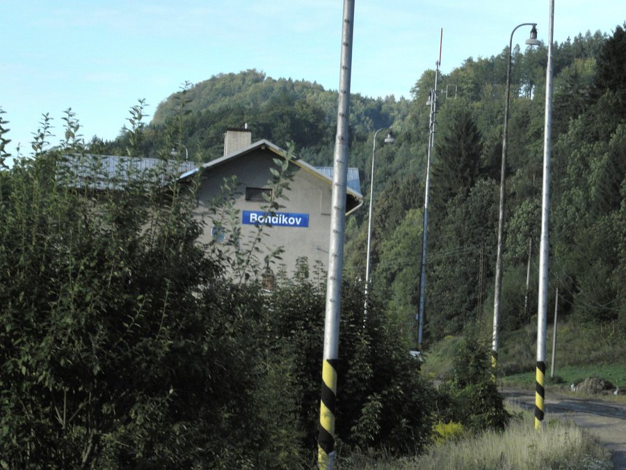 File:Bohdíkov, nádraží (8).jpg