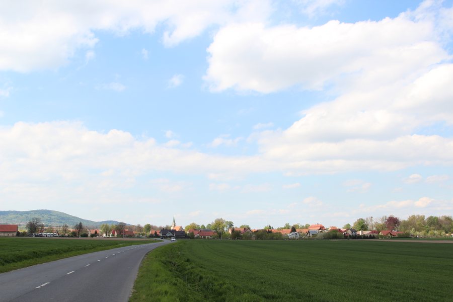 File:Swiatniki general view 2015 P01.jpg