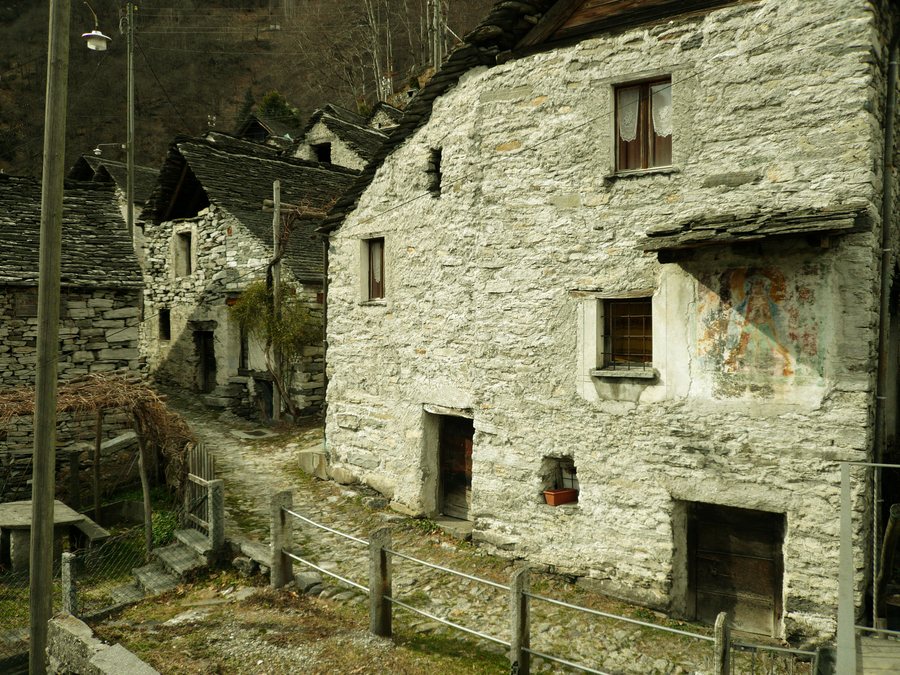 File:Corippo1.jpg