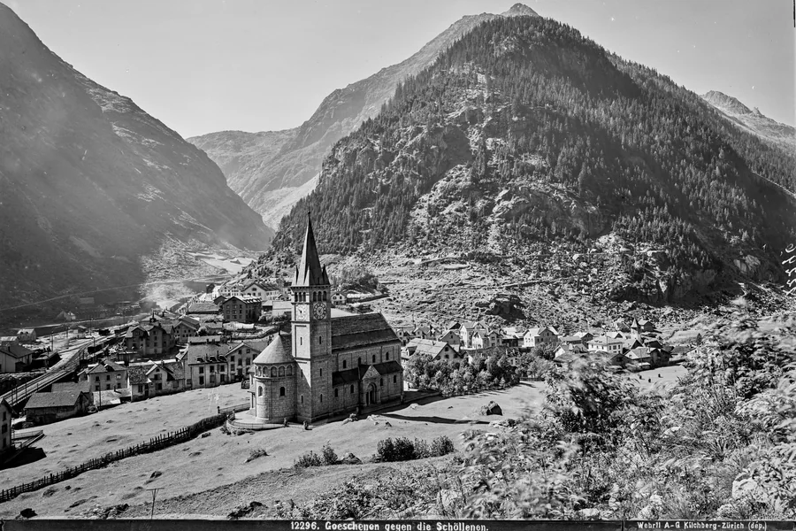 File:Göschenen CH-NB Photoglob-Wehrli EAD-WEHR-12296-B (cropped).webp