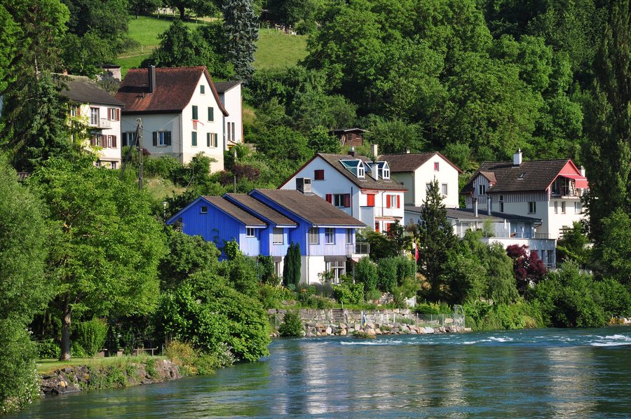 File:Flurlingen - Rhein 2010-06-24 18-11-54.JPG