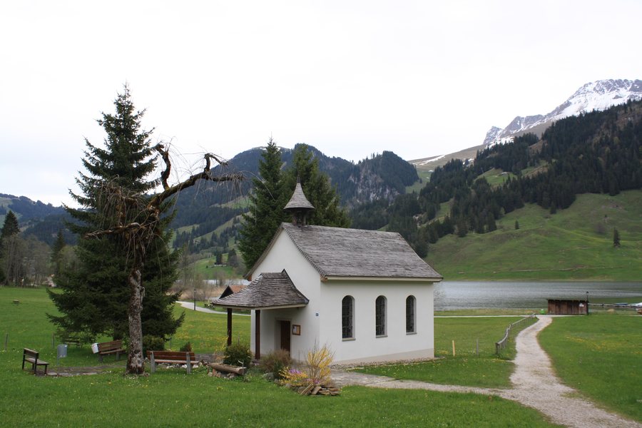 File:Marienkapelle Schwarzsee-Bad 02.jpg