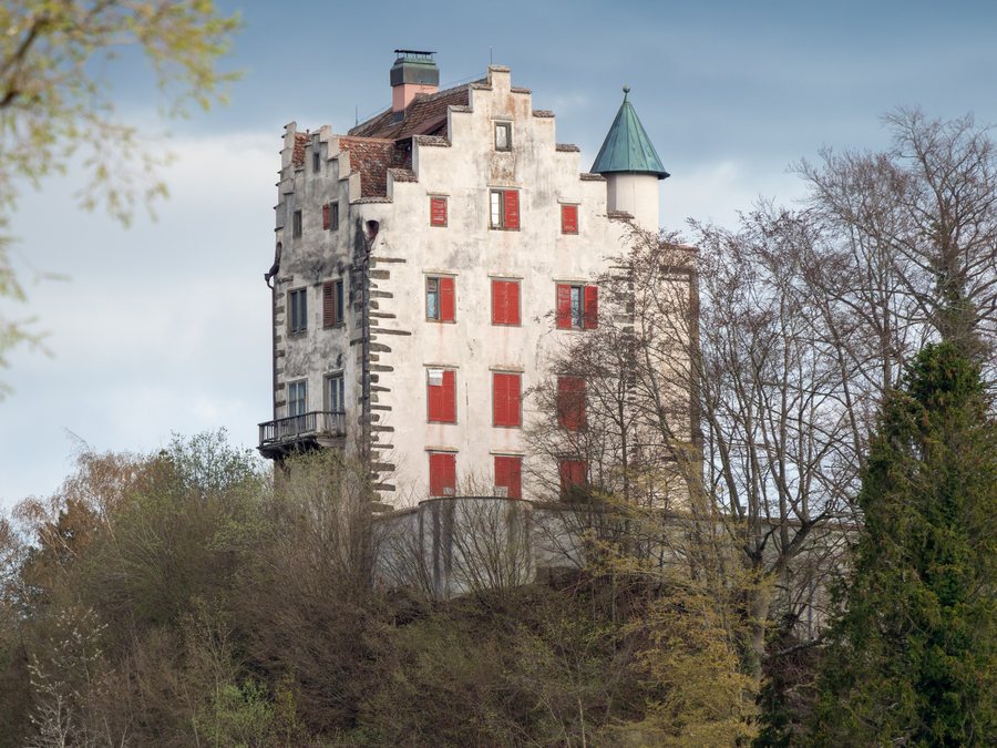 File:Schloss Salenstein (2021).jpg