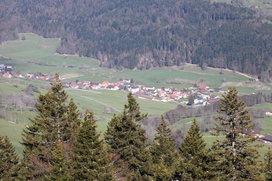 File:Vaulion - img 46836.jpg