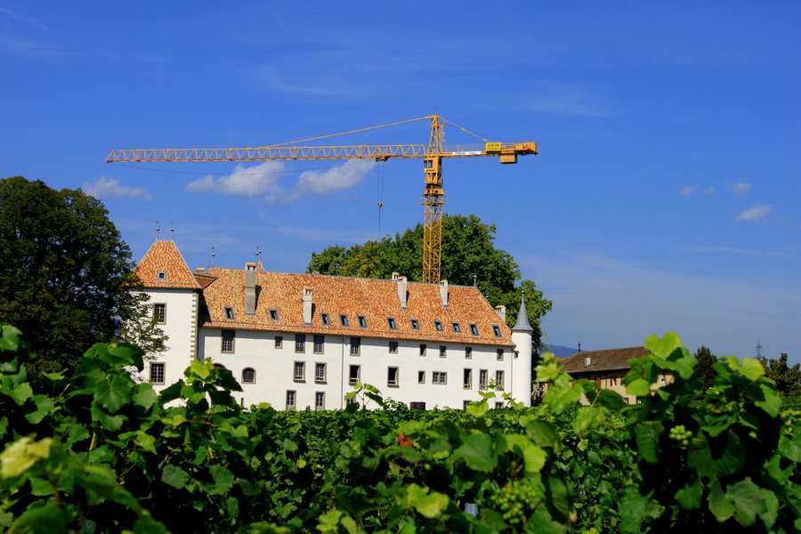 File:Château d'Allaman bis.jpg