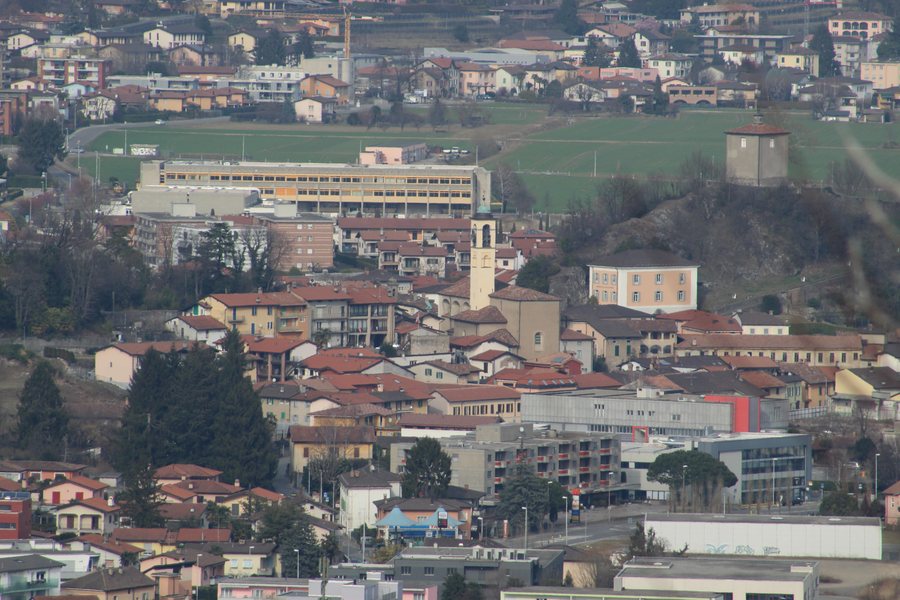 File:Stabio - SS. Giacomo e Cristoforo martire & S. Rocco (S. Maria Assunta).jpg