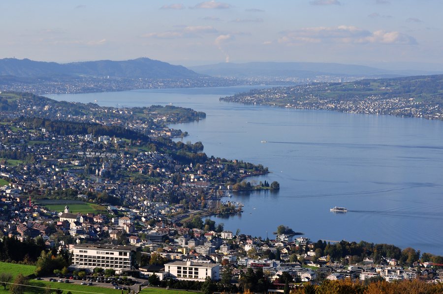 View from the Etzel mountain towards Richterswil and Zürichsee