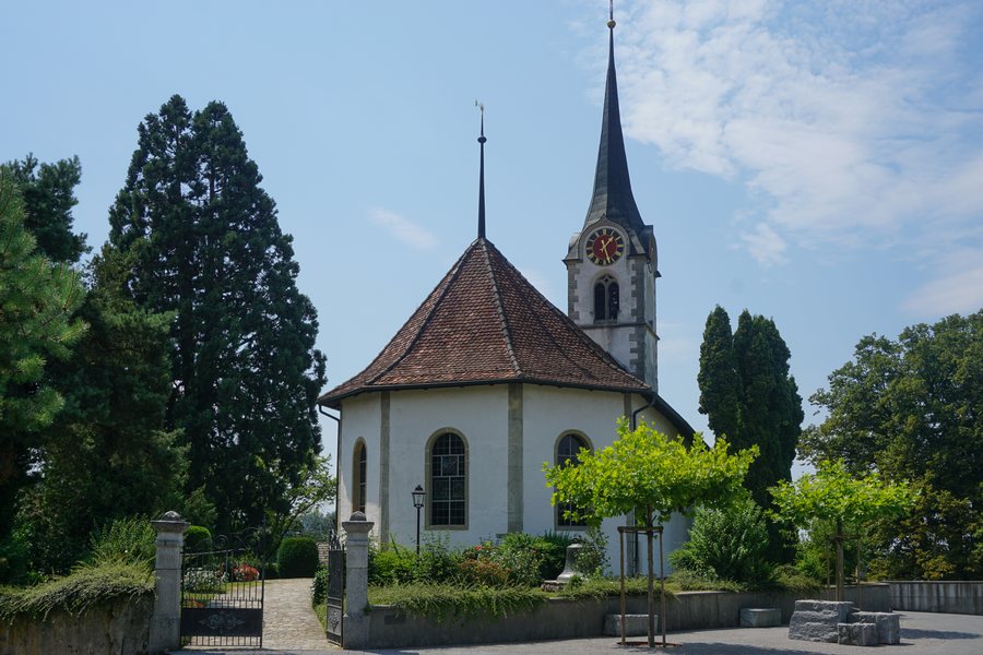File:Seedorf BE Kirche (01).jpg