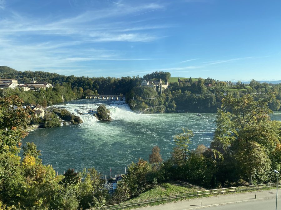 File:CH Neuhausen am Rheinfall, Rheinfall 001.jpg