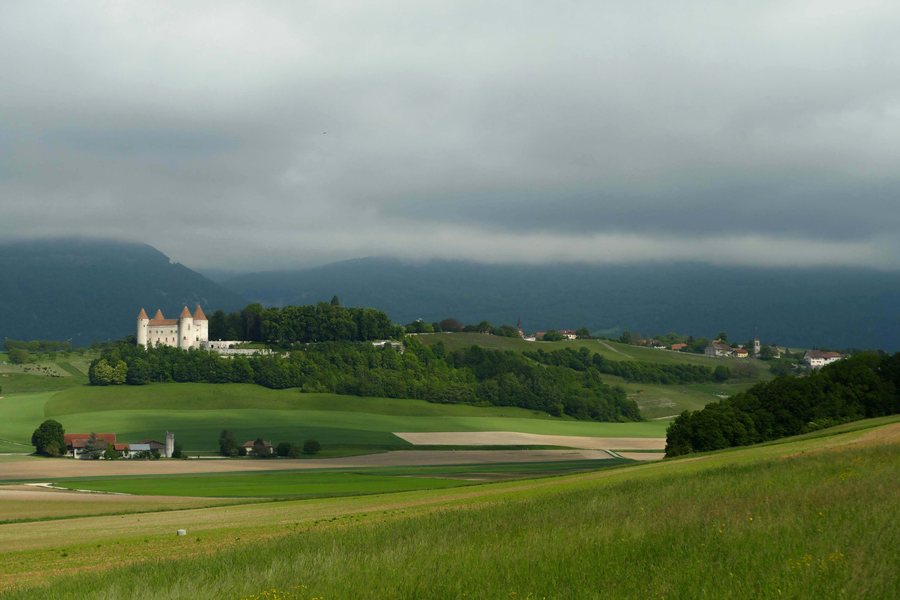 File:Champvent vu du sud-est.jpg