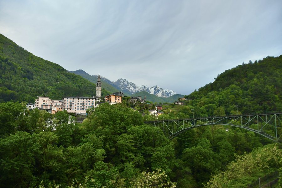 File:Intragna (TI).jpg