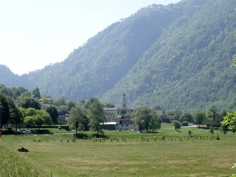 File:Avegno Mai 2015.JPG
