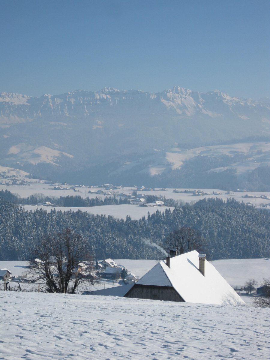 File:Buchholterberg, Switzerland - panoramio.jpg