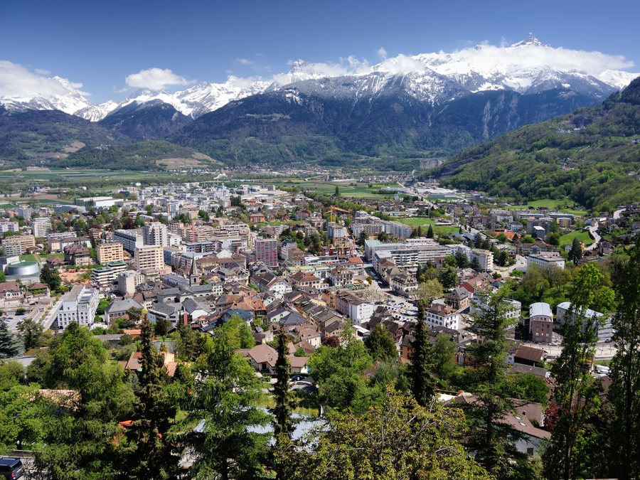 File:Monthey.jpg