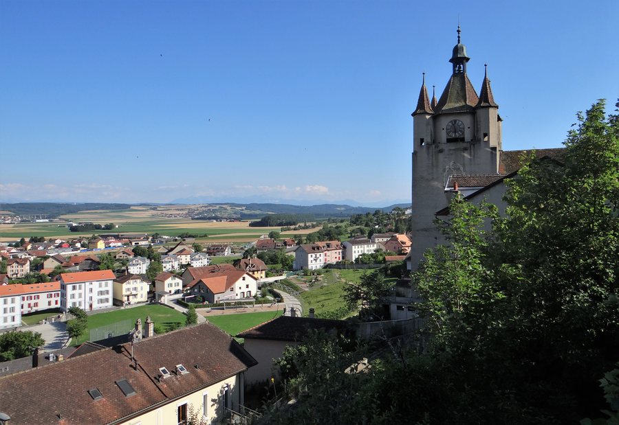 File:Orbe et Temple d'Orbe.jpg