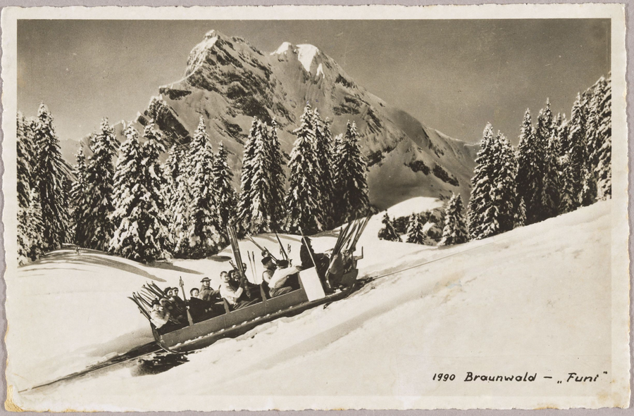 File:Funi-Schlitten Braunwald.png