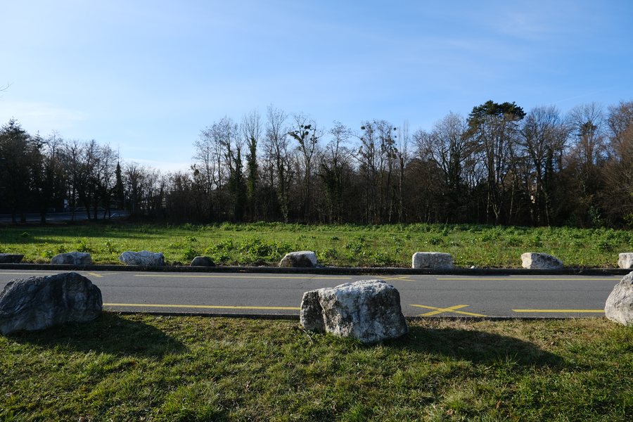 File:Chêne-Bourg (50834250018).jpg