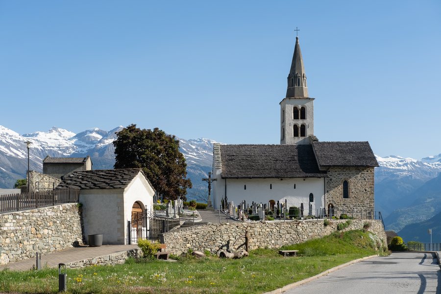 File:Ancienne église Saint-Sylve de Vex.jpg