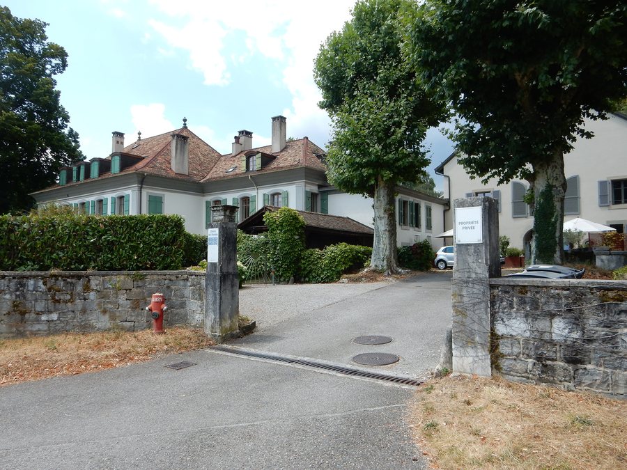File:Genthod - Chemin des Rousses 11-21.jpg