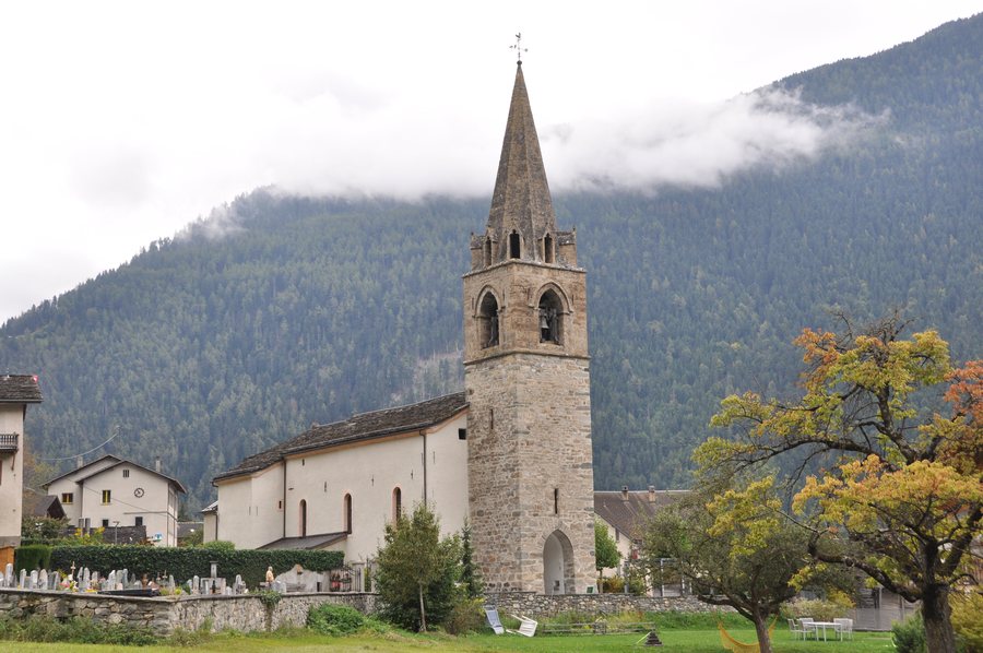 File:Eglise Vollèges.JPG